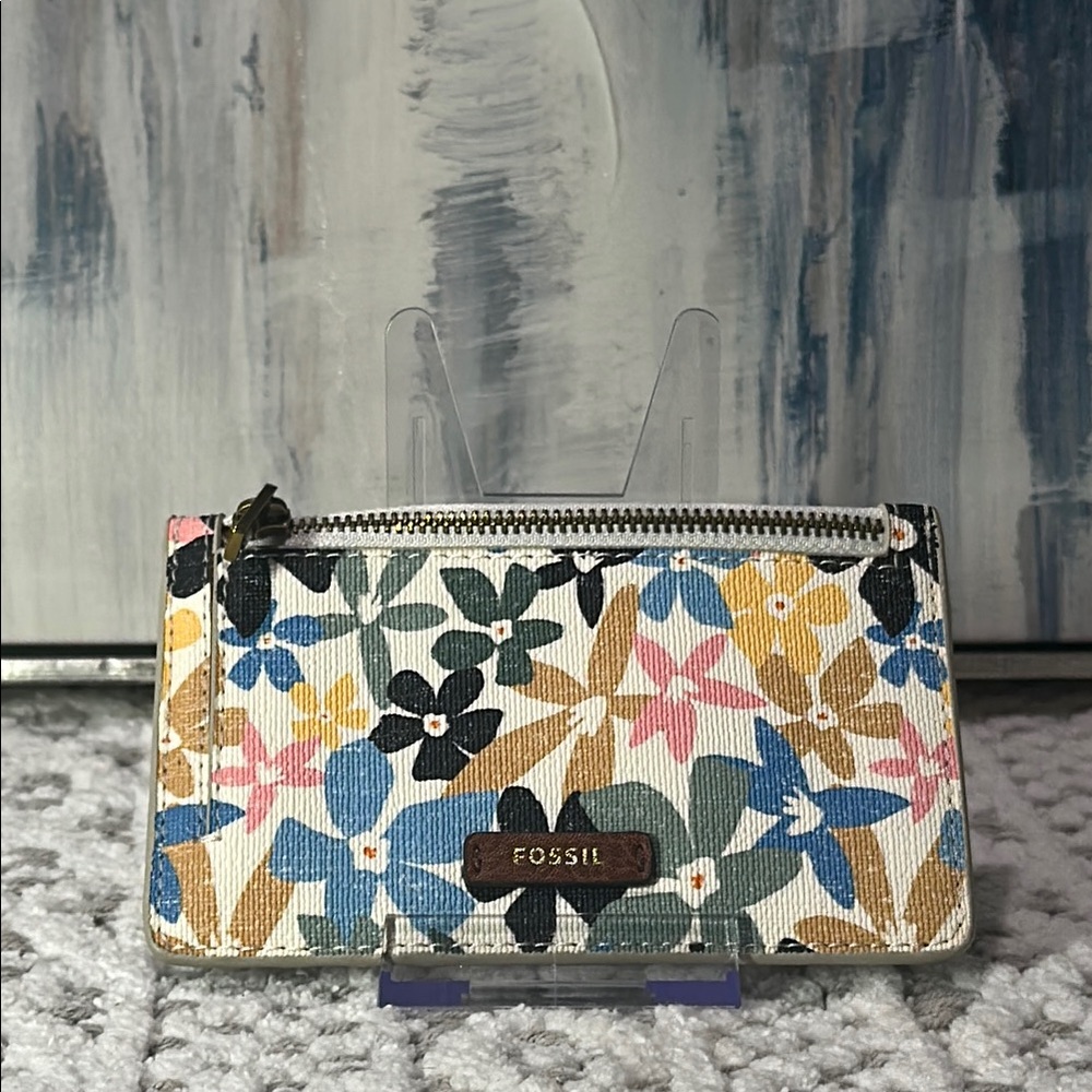 Fossil Women's Logan Faux Leather Wallet Slim Minimalist Zip Card Keychain NWOT - Picture 6 of 12